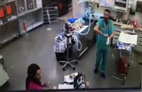 حادثه خنده دار در بیمارستانی در انگلیس+عکس
